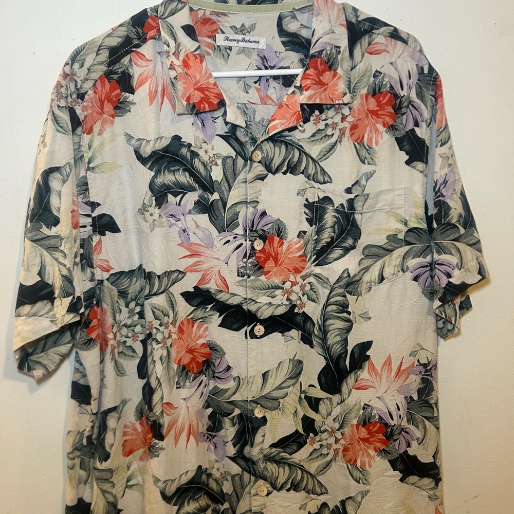 Tommy Bahama Silk Tropical Floral Button Down Shirt - Red, Green, Purple Size XL